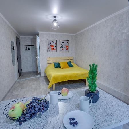 YourHouse на Розыбакиева Утепова Алматы Экстерьер фото