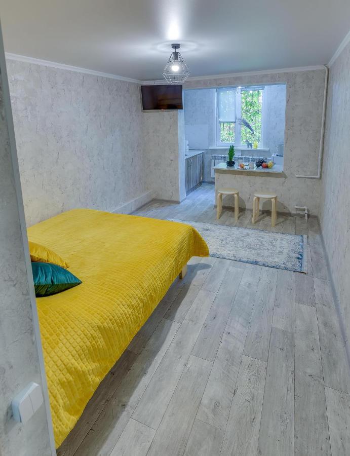 YourHouse на Розыбакиева Утепова Алматы Экстерьер фото