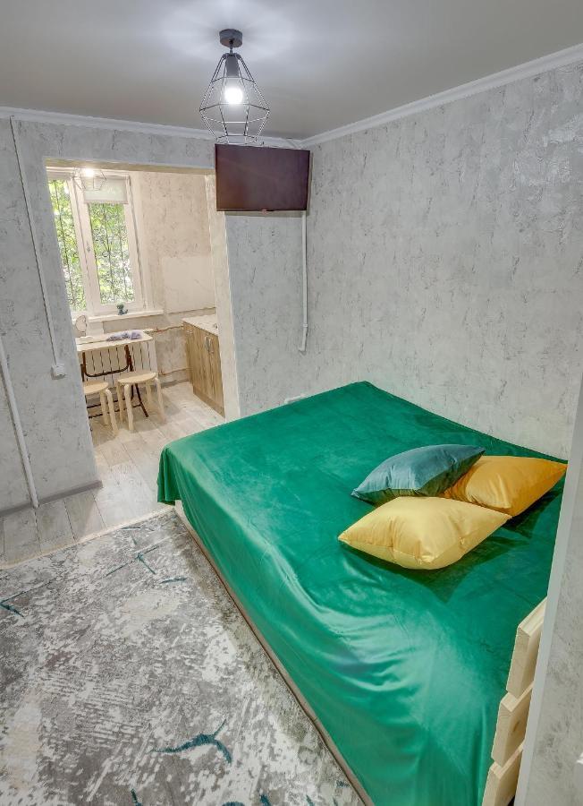 YourHouse на Розыбакиева Утепова Алматы Экстерьер фото