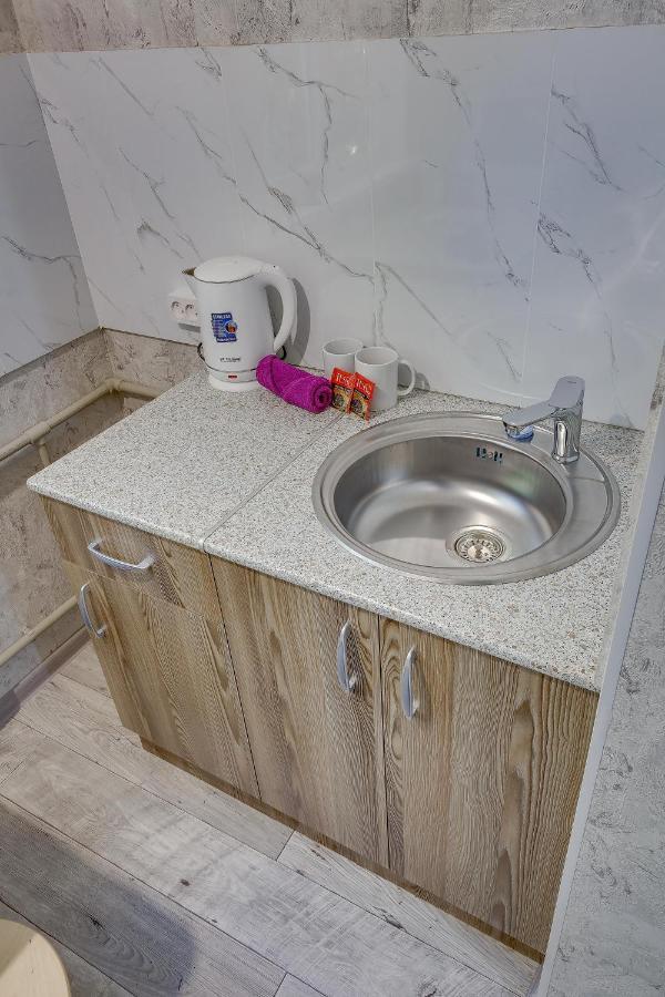 YourHouse на Розыбакиева Утепова Алматы Экстерьер фото